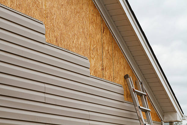 Professional Fiber Cement Siding technician working in Fayetteville, NY